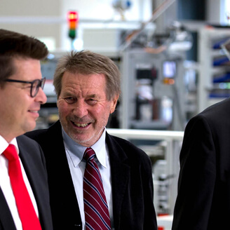Motive Teaserbilder Geschaeftsfuehrung 2000x701px2