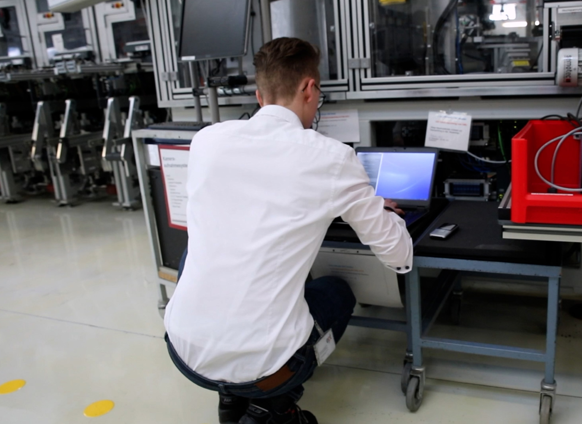 Motive Ausbildung IT Daten u. Prozessanalyse 2000x1457px NEU2