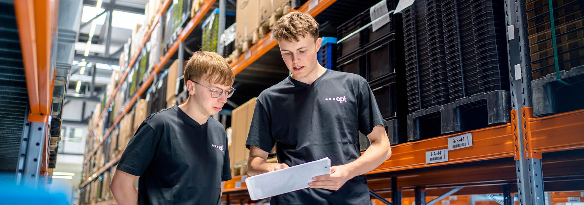 Motive Teaserbilder Ausbildung Lagerlogistik 2000x701px 2026